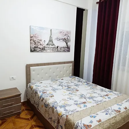 Center Park View Partment * Korce