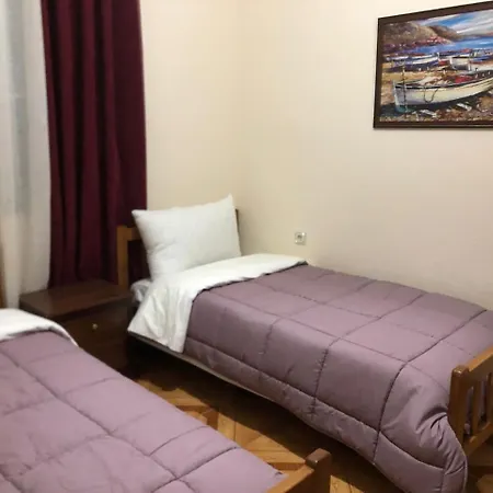 Center Park View Partment Lägenhet Korça